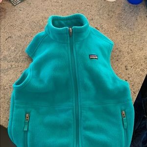 Girls Patagonia fleece vest. Great condition!